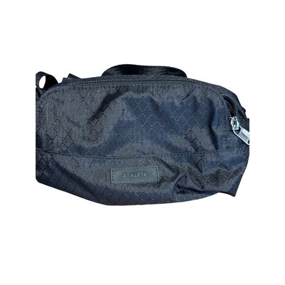 Athleta Excursion Black Mini Crossbody Belt Bag - Picture 1 of 8